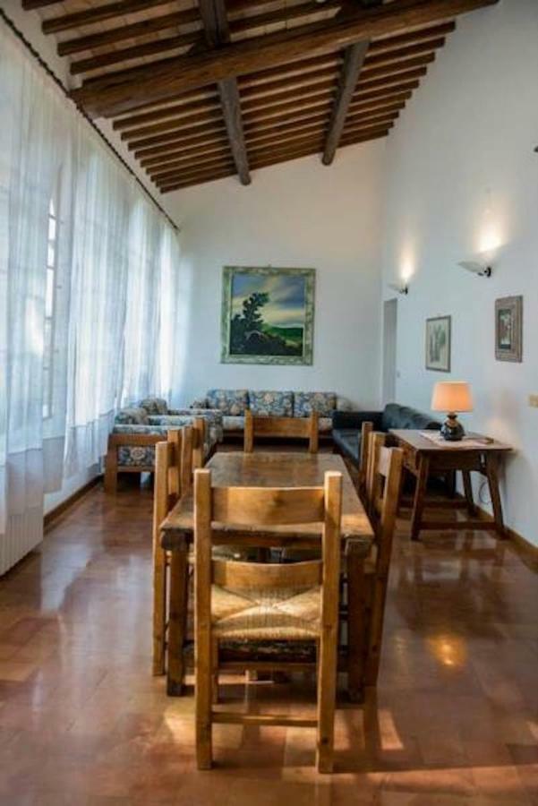 Apartamento Casa Dei Lecci Foligno Exterior foto